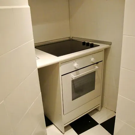 Διαμέρισμα Alfama Flat 6 *