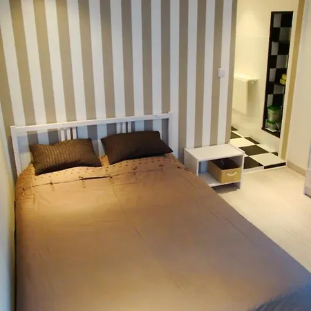 Alfama Flat 6